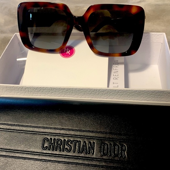 Dior sunglasses . - Picture 3 of 4